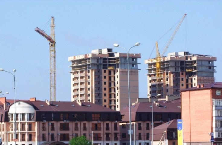 Июльская жара плавит цены на квартиры в Краснодаре.